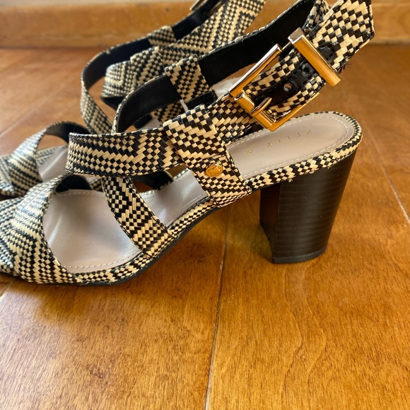 Kelly & Katie Adjustable Cross Strap Woven Fabric, Block Heel, size 8M - Picture 4 of 7